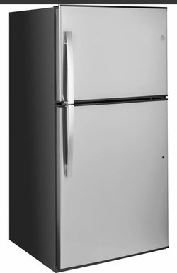 GE® ENERGY STAR® 21.1 Cu. Ft. Top-Freezer Refrigerator