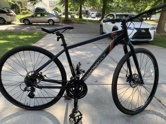 Diamondback trace sport hybrid bike sales