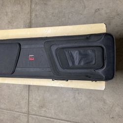 Wolfpak Semi Hard Bass Guitar Case 