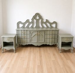 French Provincial Vintage Green King Bedroom Set