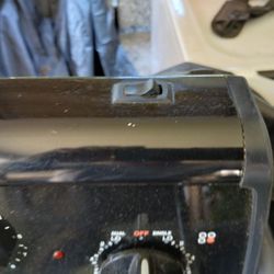 Black Frigidaire Glass Stove Top Oven