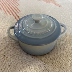 Le Creuset Blue Ceramic Bowl with Lid, Round, 4" Diameter, 2.5" Height
