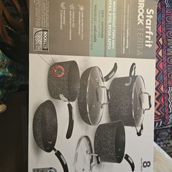 Brand New Non Stick Ceramic Pot set