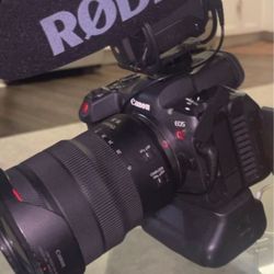 CANON EOS R5 C