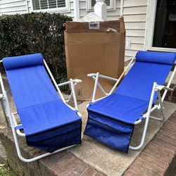 Lounge Chairs 