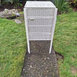 1920s White Wicker Fold Out Baby Dresser Or Makeup Bathrrom Storage