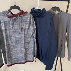 Men’s Hollister And H & M  Men’s Hoodie And Long Sleeve Knit