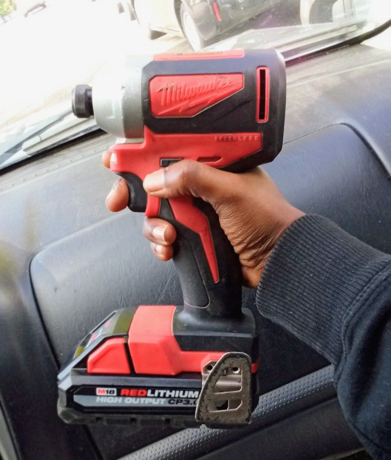 Electrical Drill UpForGrabs!!!!! 