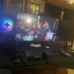 Pc Set Up Everything You Need Comes With 