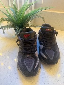 New Balance 9060 Sneakers US MEN’s Size 8