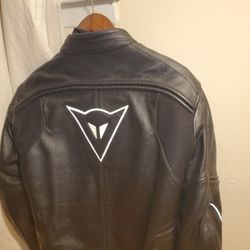 Dianese Evo Black Leather Motorcycle Jacket