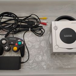Nintendo GameCube Silver DOL-101