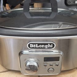 Delonghi Slow Cooker for Sale in Irvine, CA - OfferUp