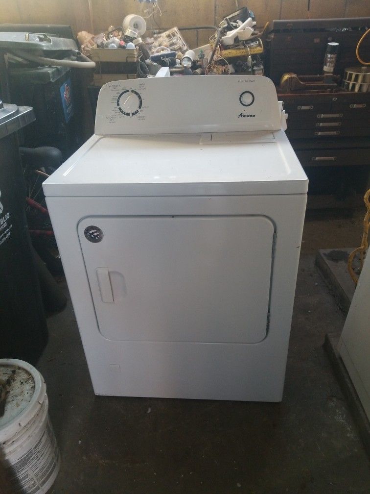 Vendo Secadora De Gas En Muy Buenas Condiciones Y Vonita Lista Para Usarla