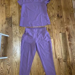 🛑 NEW FOR A NURSE PANT SIZE MEDIUM TOP SIZE LARGE COLOR LILAC 