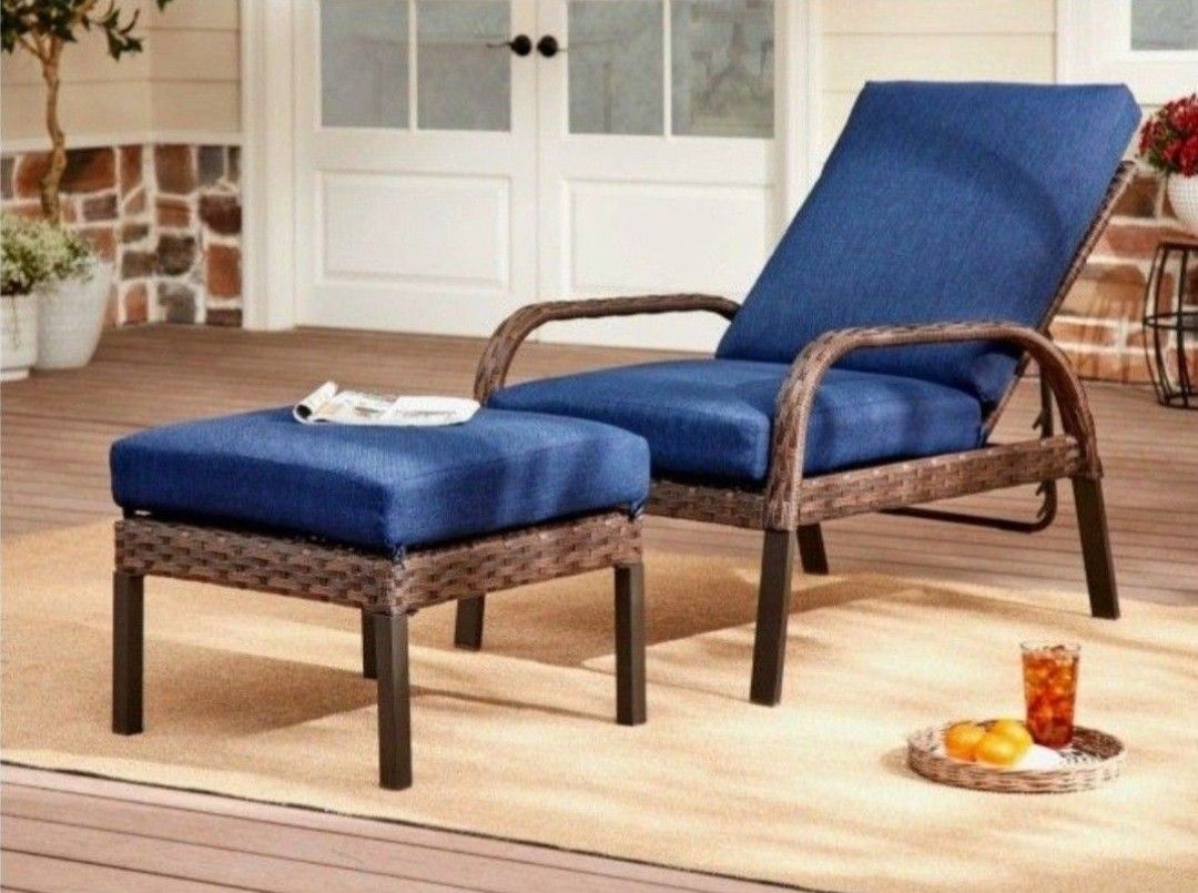 New Tuscany Ridge Chaise Lounge with OTOMAN