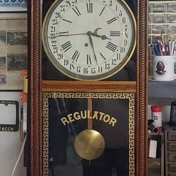 Large Antique Ingraham Wall Clock With Calendar 