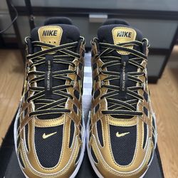 Nike Air Max Men’s Sneakers Size 11