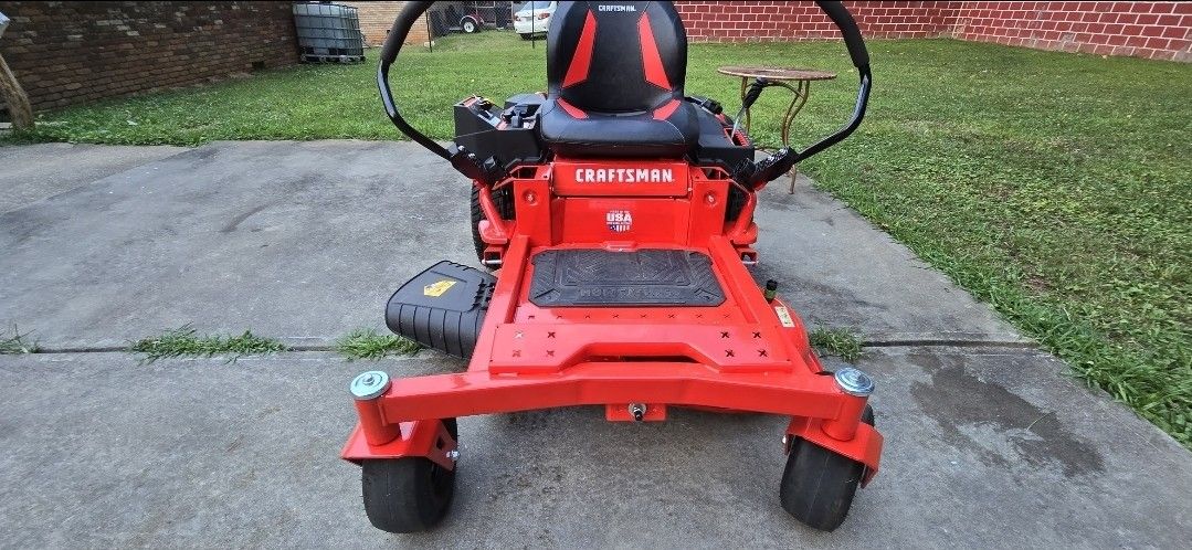 Zero Turn Lawnmower 