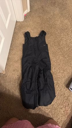 Snow suit