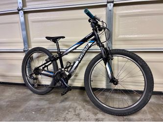 24" Specialized Hotrocks mountain bike