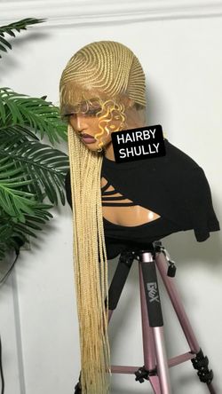 32” One Sided Wig Comes Pre-plucked 