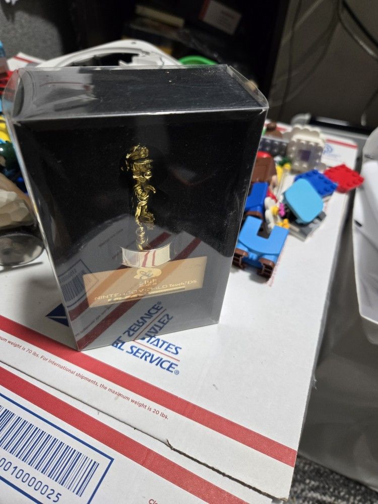 Club Nintendo Nintendo World Touch DS Memorial