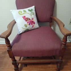 Old Vintage  Arm Chair