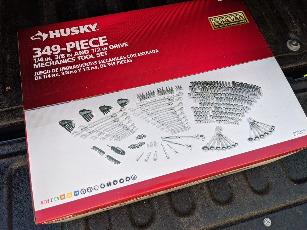 Husky mechanic tool set, sockets wrenches
