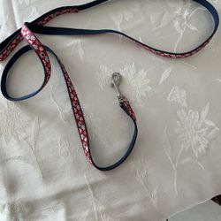 Clean and good condition dog walking leash measures 68 inches long