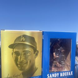 Los Angeles Dodgers Sandy Koufax Statue