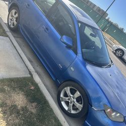 2004 Mazda 323
