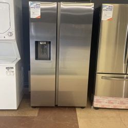 Samsung Side By Side Refrigerator With Water Dispenser And Ice Maker HL2N