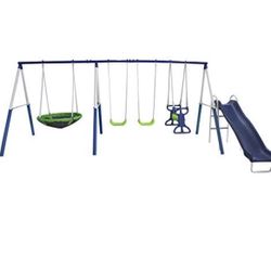 Kids Play/Swing Set