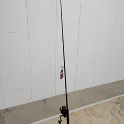 PENN 7’ Fierce III Spinning Combo, One-Piece Rod, Size 4000 Reel