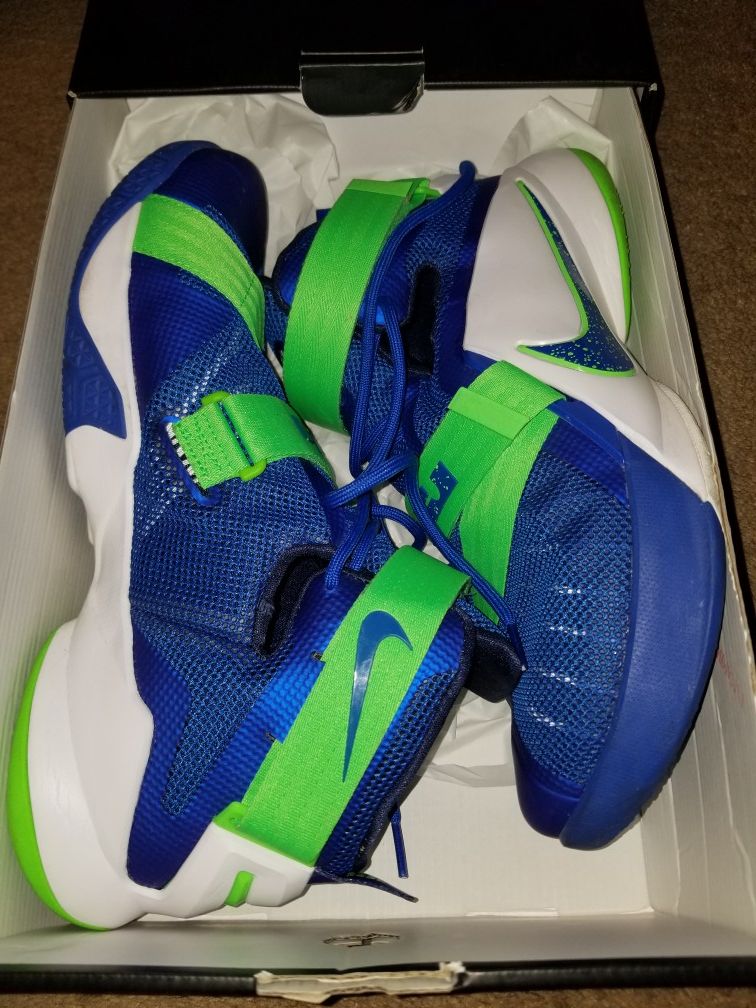Lebron soldier 9 shoes