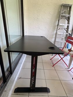 Gaming Desk