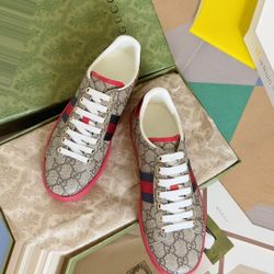 Gucci Ace Sneakers 10