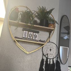 Heart Shaped Shelf