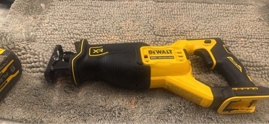 Dewalt XR 20 v reciprocating saw