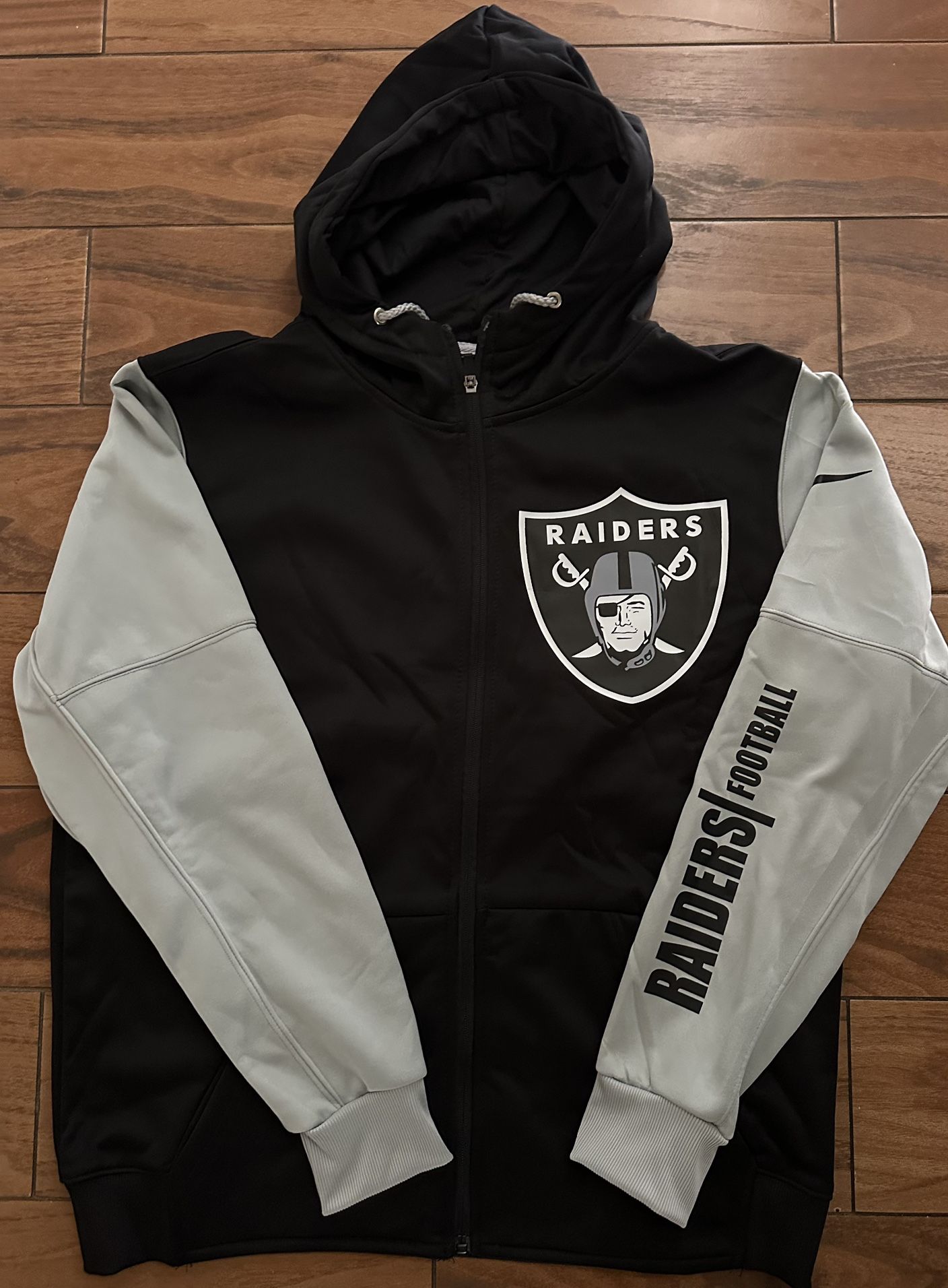 Raiders Black Large Sweater Hoodie 
