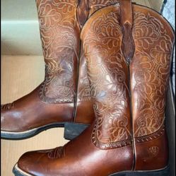 Women Ariat boots $150