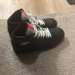 Jordan 1 Mid SE Black Metallic Reimagined