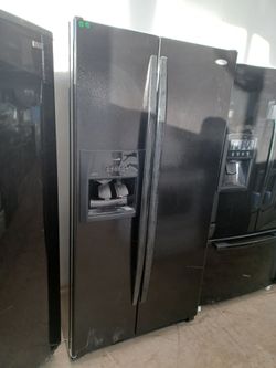 WHIRLPOOL BLACK COUNTER DEPTH SIDE BY SIDE REFRIGERATOR ICE MAKE WORKS