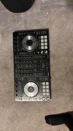 Used Pioneer DJ DDJSX2 DJ Controller