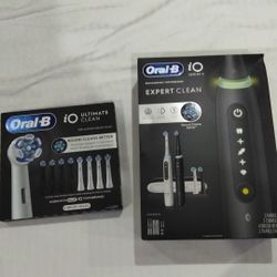 Oral -B iO Series 5 Electric Toothbrushe Bundle + Replacement Brush Heads 