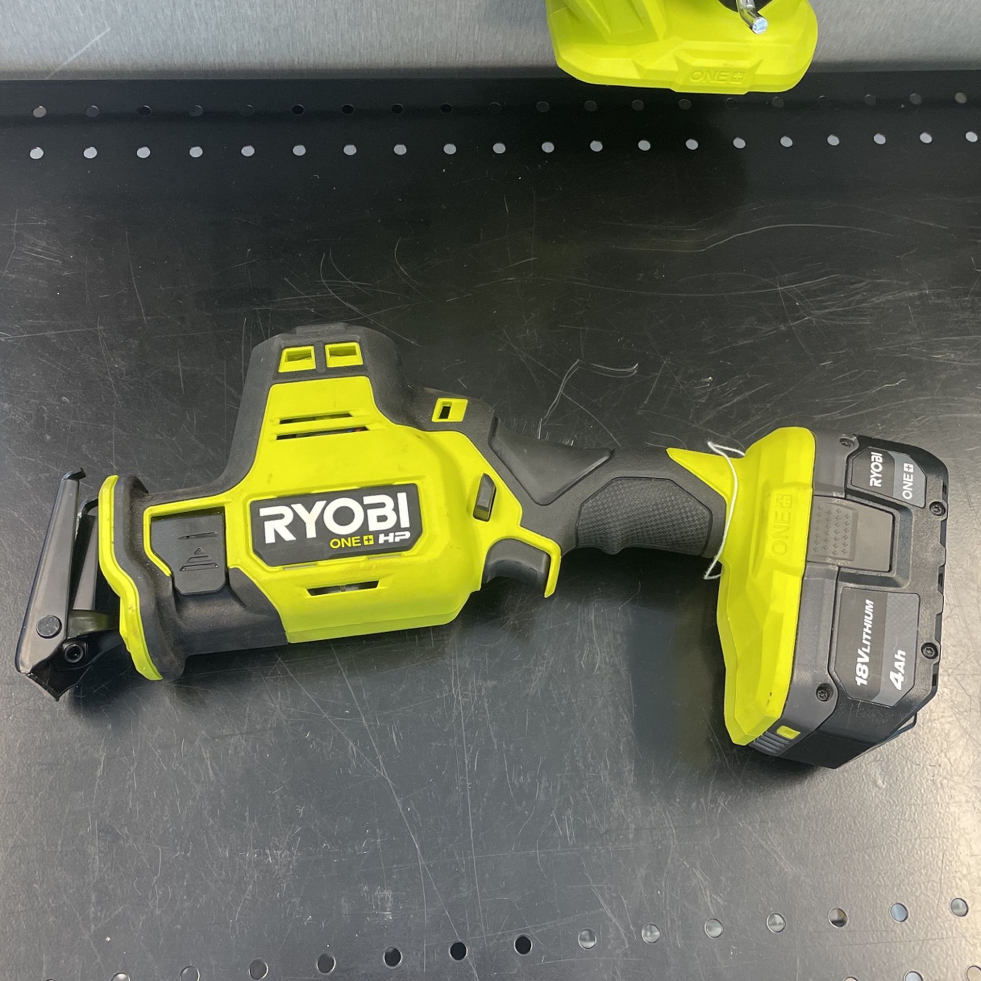 Ryobi Saw