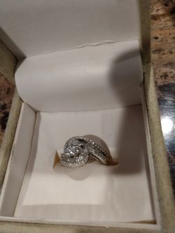 2 karat diamond ring