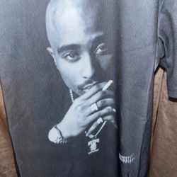  T Shirt Of Tupac