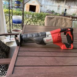 Milwaukee M18 Cordless Reciprocating Saw (Tool Only) 